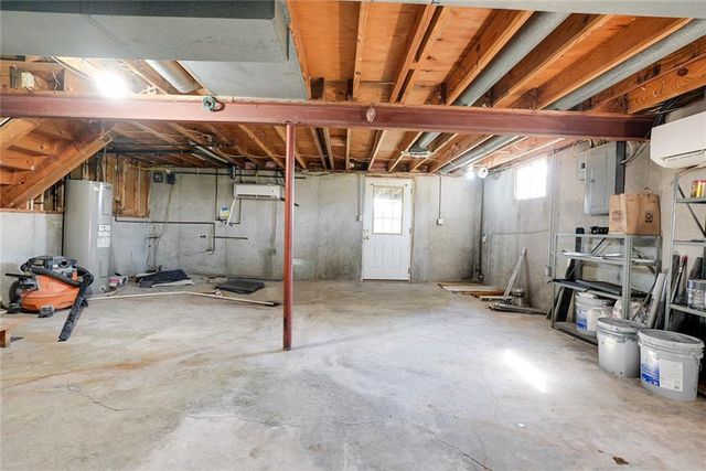 24001 E 223rd Street, Harrisonville, MO 64701