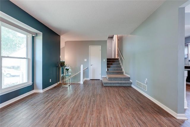 24001 E 223rd Street, Harrisonville, MO 64701