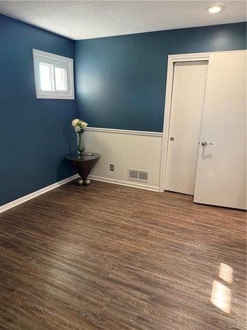 24001 E 223rd Street, Harrisonville, MO 64701