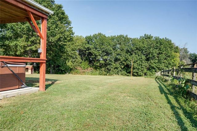 24001 E 223rd Street, Harrisonville, MO 64701