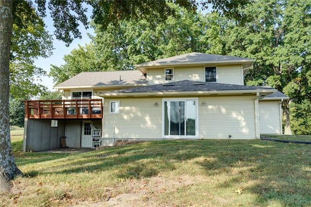 24001 E 223rd Street, Harrisonville, MO 64701