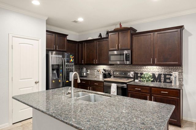 9014 San Saba Way, Willis, TX 77378