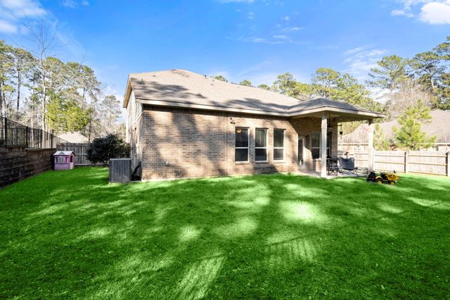 9014 San Saba Way, Willis, TX 77378