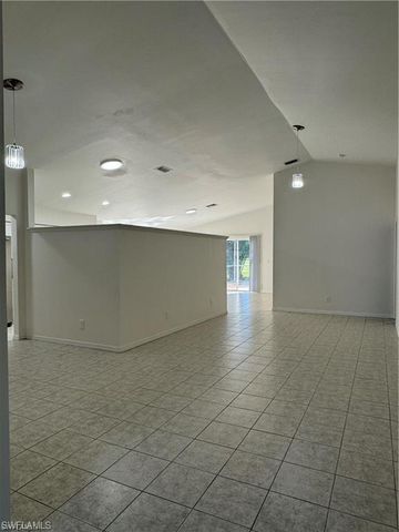 21565 Windham RUN, Estero, FL 33928