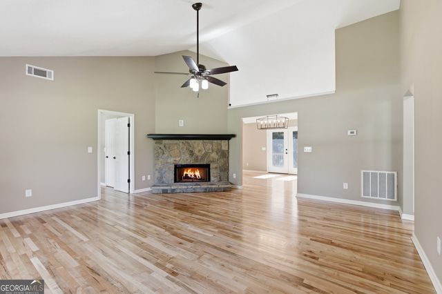 171 Winding Way, Hartwell, GA 30643