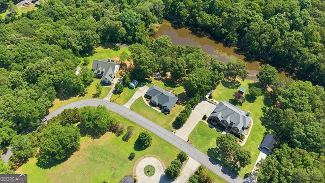 171 Winding Way, Hartwell, GA 30643