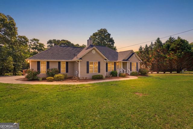 171 Winding Way, Hartwell, GA 30643