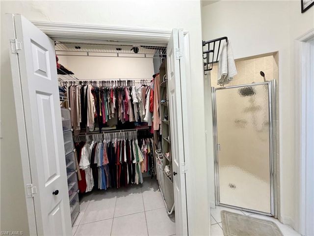 9052 Leatherwood LOOP, Lehigh Acres, FL 33936