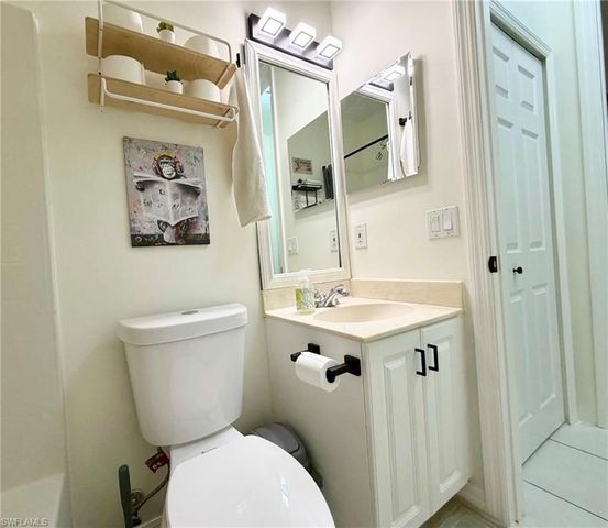 9052 Leatherwood LOOP, Lehigh Acres, FL 33936