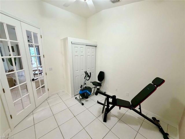 9052 Leatherwood LOOP, Lehigh Acres, FL 33936
