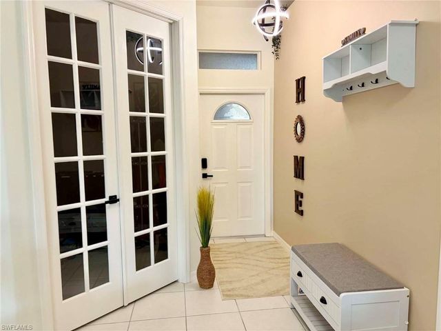 9052 Leatherwood LOOP, Lehigh Acres, FL 33936