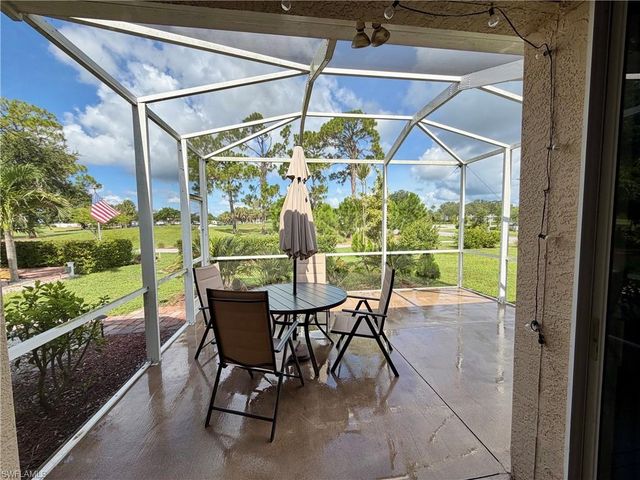 9052 Leatherwood LOOP, Lehigh Acres, FL 33936