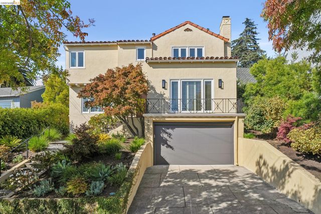 2000 Clemens Rd, Oakland, CA 94602