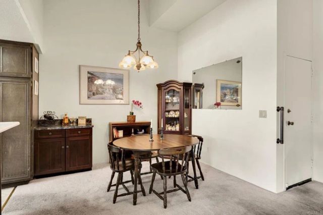 6740 Caminito Del Greco, San Diego, CA 92120