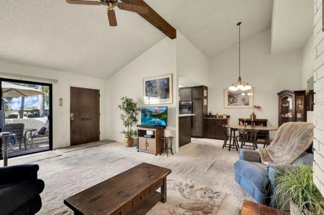 6740 Caminito Del Greco, San Diego, CA 92120