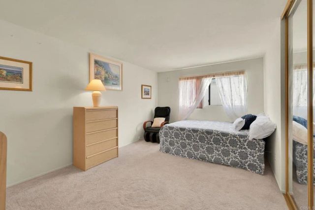 6740 Caminito Del Greco, San Diego, CA 92120