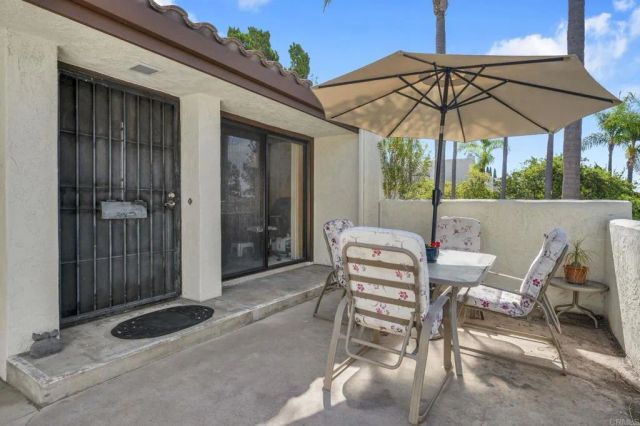 6740 Caminito Del Greco, San Diego, CA 92120