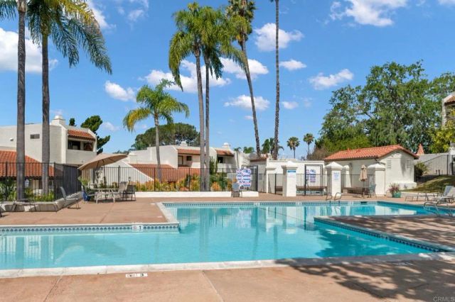 6740 Caminito Del Greco, San Diego, CA 92120