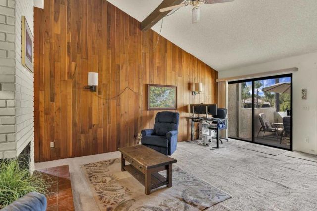6740 Caminito Del Greco, San Diego, CA 92120