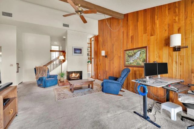 6740 Caminito Del Greco, San Diego, CA 92120