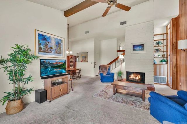 6740 Caminito Del Greco, San Diego, CA 92120