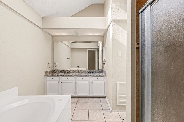 10761 Castle Drive, Frisco, TX 75035