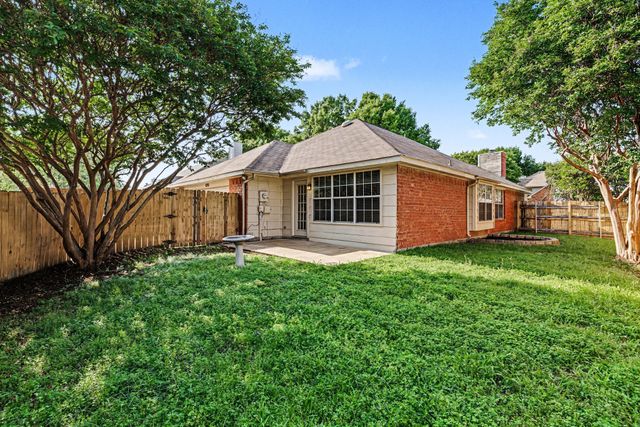 10761 Castle Drive, Frisco, TX 75035