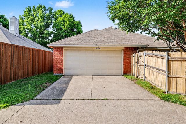 10761 Castle Drive, Frisco, TX 75035