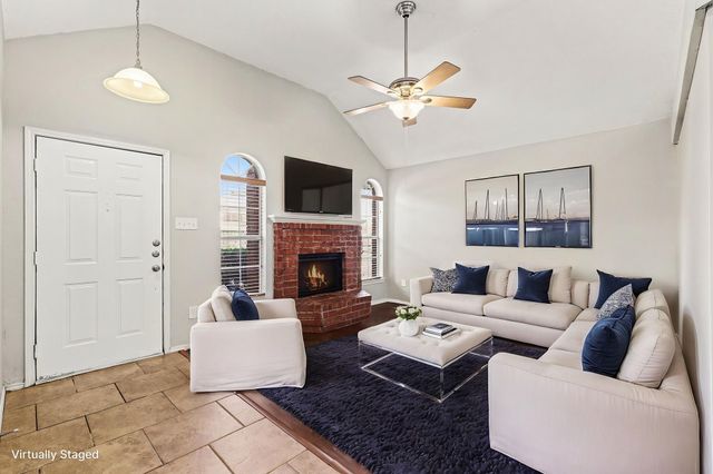 10761 Castle Drive, Frisco, TX 75035