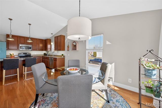 1928 Bridgecrest Crossing, St Charles, MO 63303