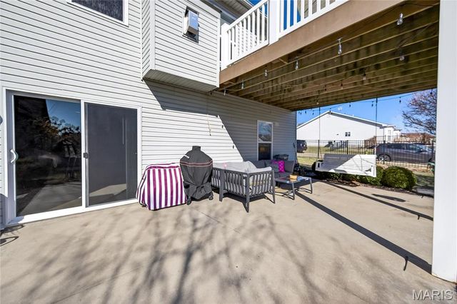 1928 Bridgecrest Crossing, St Charles, MO 63303