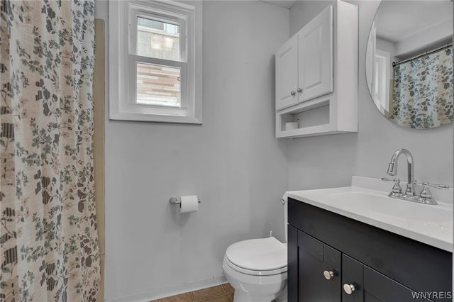 15 Seneca Pksd, Buffalo, NY 14210