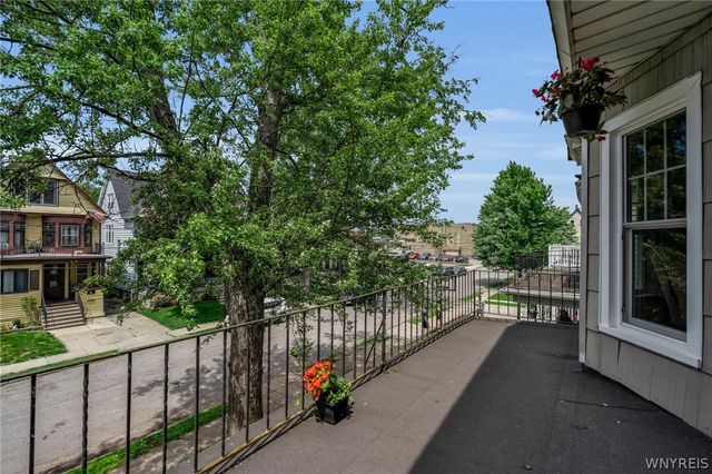 15 Seneca Pksd, Buffalo, NY 14210
