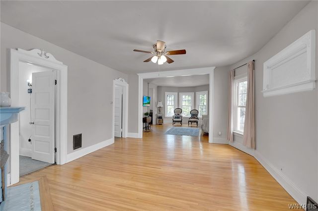 15 Seneca Pksd, Buffalo, NY 14210