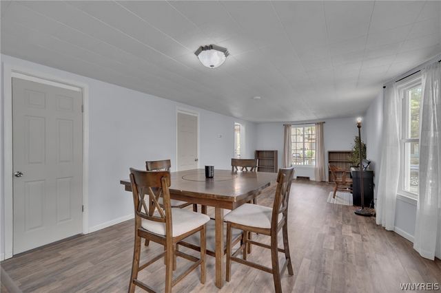 15 Seneca Pksd, Buffalo, NY 14210