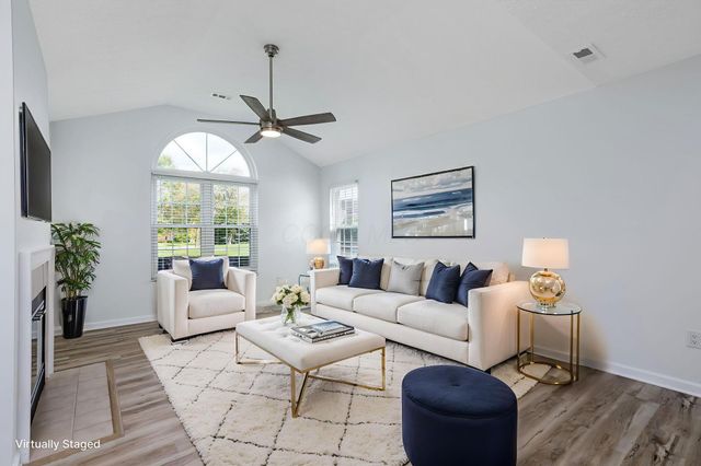 3820 Falls Circle Drive, Hilliard, OH 43026