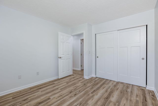 3820 Falls Circle Drive, Hilliard, OH 43026