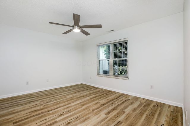 3820 Falls Circle Drive, Hilliard, OH 43026