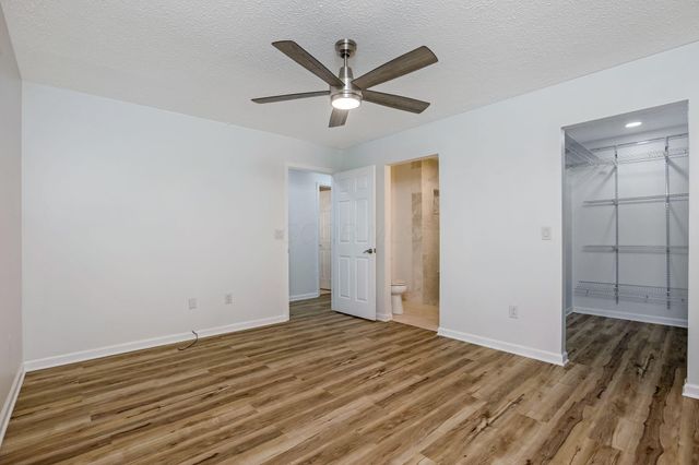 3820 Falls Circle Drive, Hilliard, OH 43026