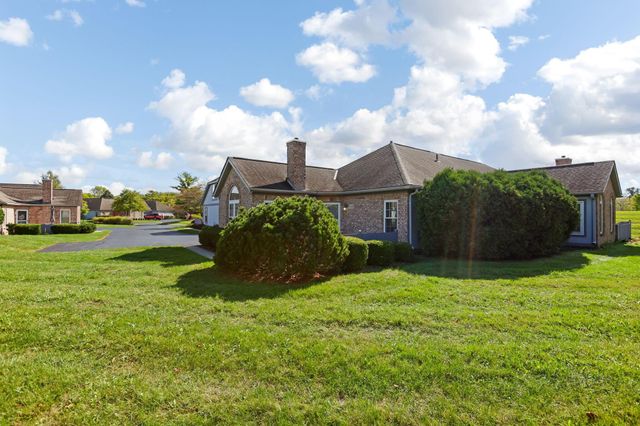 3820 Falls Circle Drive, Hilliard, OH 43026