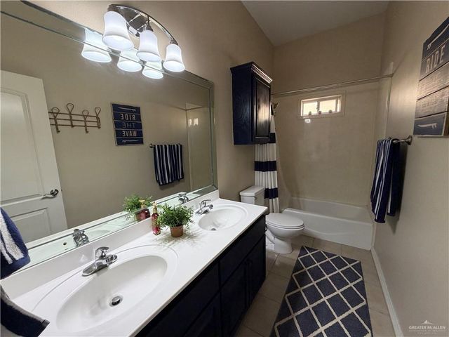 3401 Palace Street, Edinburg, TX 78539