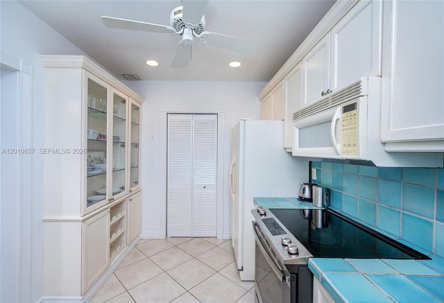 201 Crandon Blvd 505, Key Biscayne, FL 33149