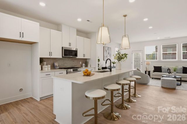 4023 Bass River Parkway, Charlotte, NC 28217