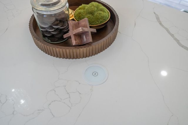 803 Sinclair Ave, Midland, TX 79705