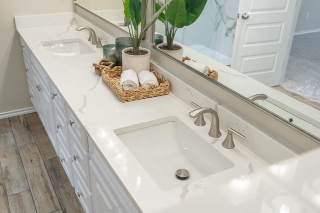 803 Sinclair Ave, Midland, TX 79705