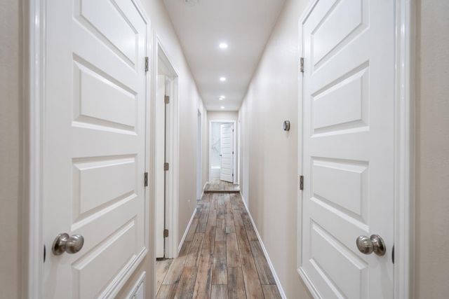 803 Sinclair Ave, Midland, TX 79705