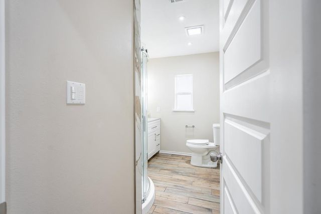 803 Sinclair Ave, Midland, TX 79705