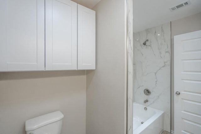 803 Sinclair Ave, Midland, TX 79705