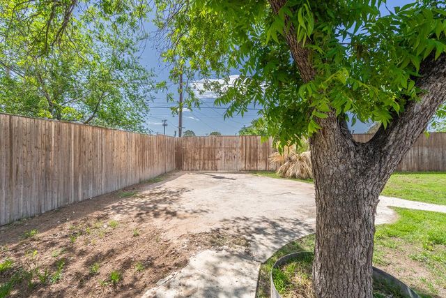 803 Sinclair Ave, Midland, TX 79705