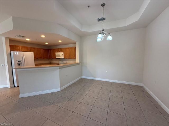 3973 Pomodoro CIR 303, Cape Coral, FL 33909